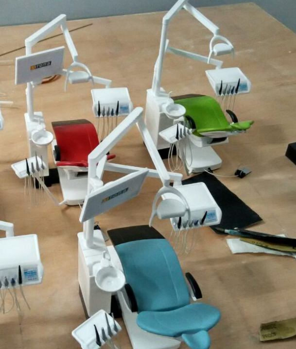 甘德县礼品模型