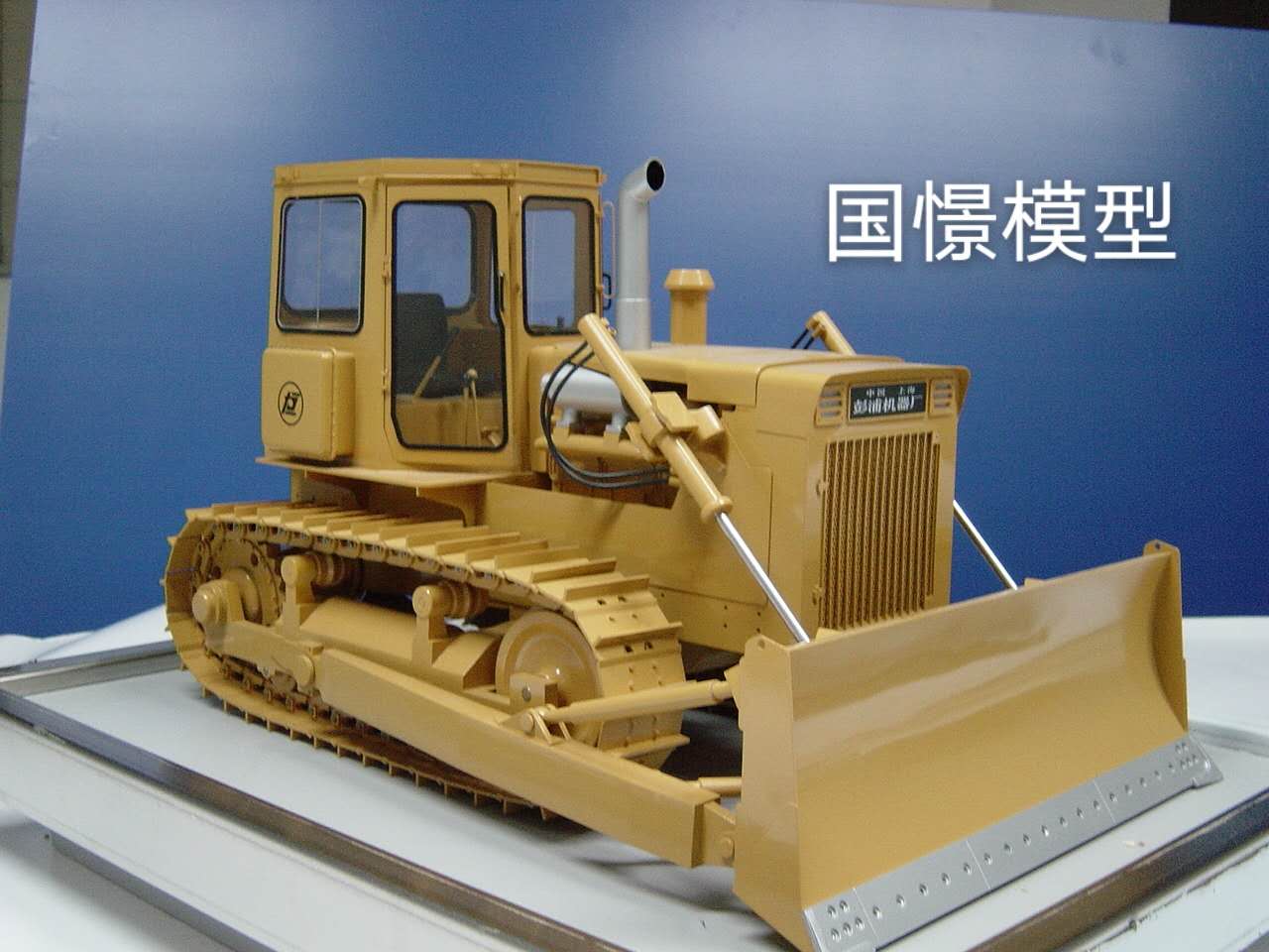 甘德县车辆模型