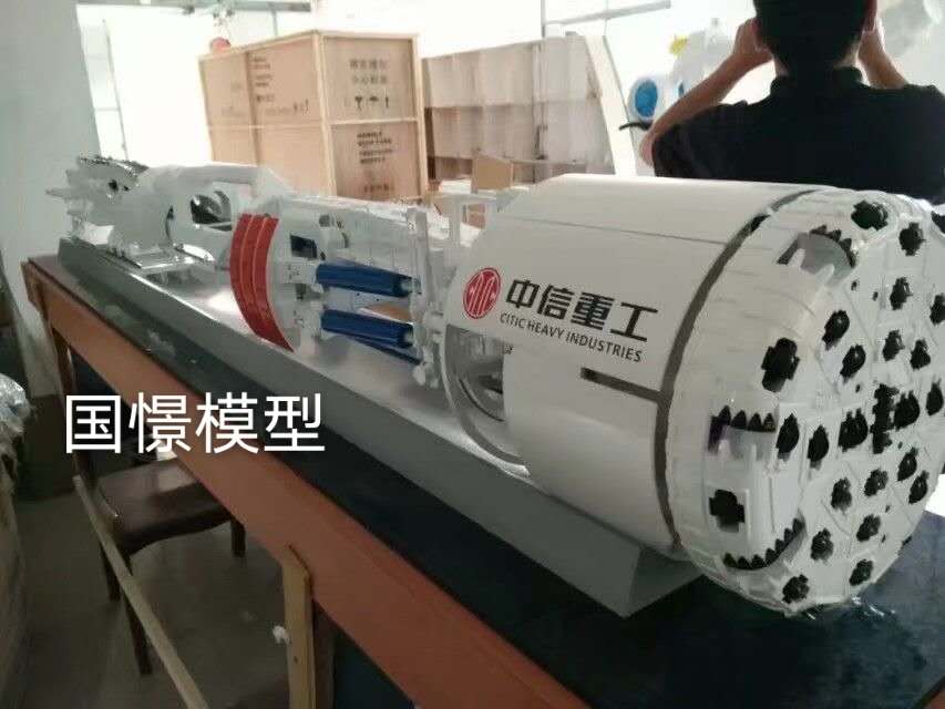 甘德县机械模型